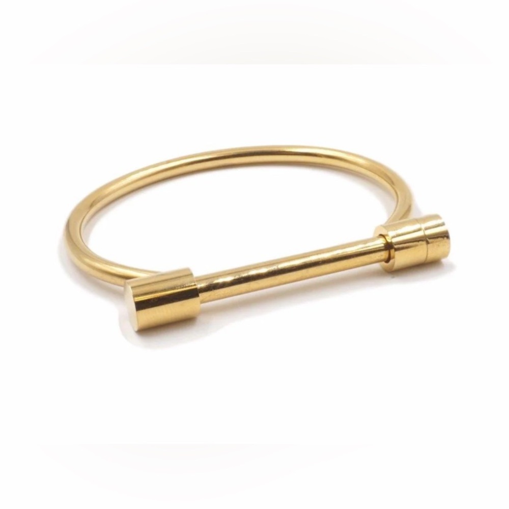 Kinsley Armelle Gold Bracelet from the Bar Collection